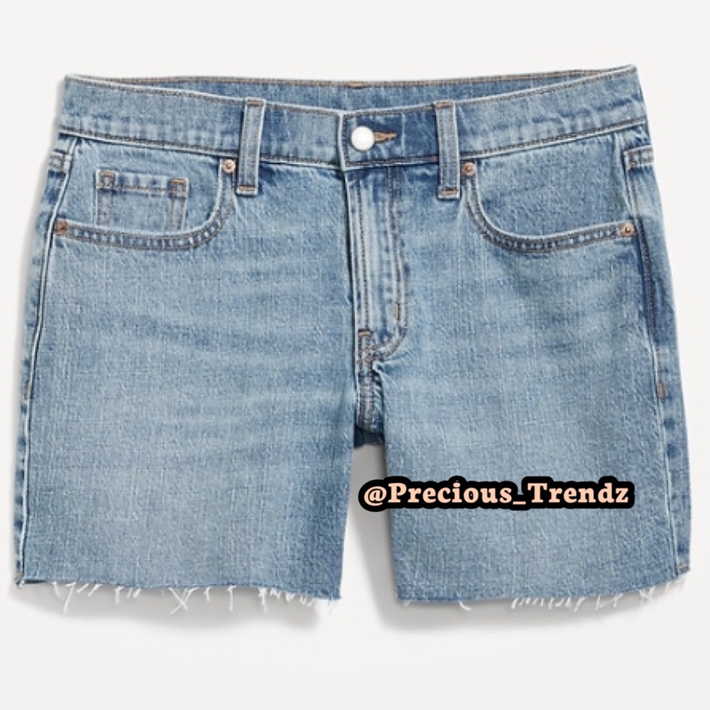1️⃣2️⃣3️⃣ Old Navy Mid-Rise Boyfriend Cut-Off Jean Shorts 5” Inseam Size 30